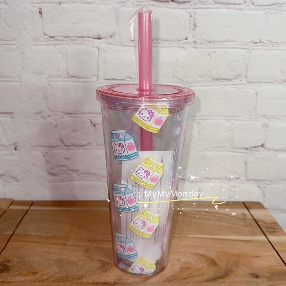 Hello Kitty Tumbler - Picture 3 of 4